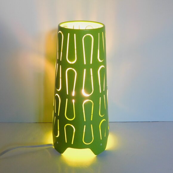 VTG 90s IKEA Kajuta Lime Green 12" Retro Modern Cut out Metal table Lamp - Picture 5 of 11